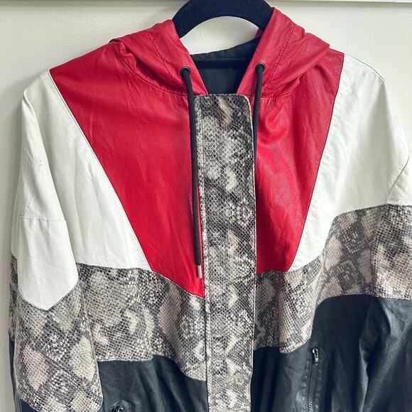 MSGM Faux Leather Sz 10 Large Snake Print Bomber Jacket IT 44 Black Red Designer - Picture 6 of 12